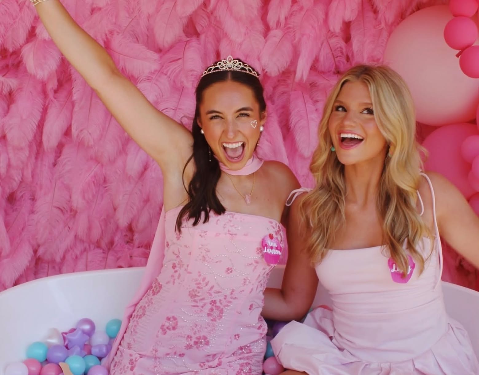 PMU-sisters-posing-for-photo-joining-phi-mu-banner@2x
