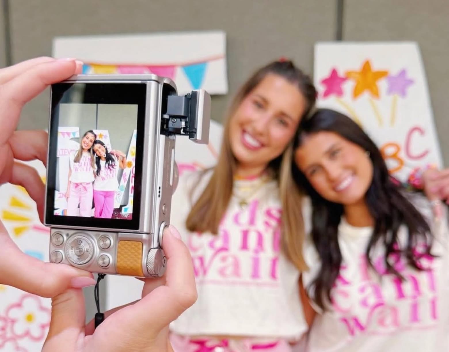 PMU-share-stories-and-photos-banner@2x